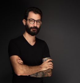 رئيس العمليات والشريك المؤسس في «شفرة»: الذكاء الاصطناعي يعيد تشكيل بيئات العمل والتحول الرقمي في الشرق الأوسط