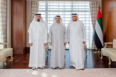 “قضاء أبوظبي” تمنح ترخيص كاتب عدل حكومي لدى ديوان الرئاسة