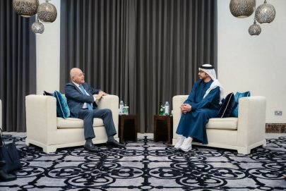 عبدالله بن زايد: الإمارات حريصة على مواصلة دعم المبادرات الإنسانية والتنموية