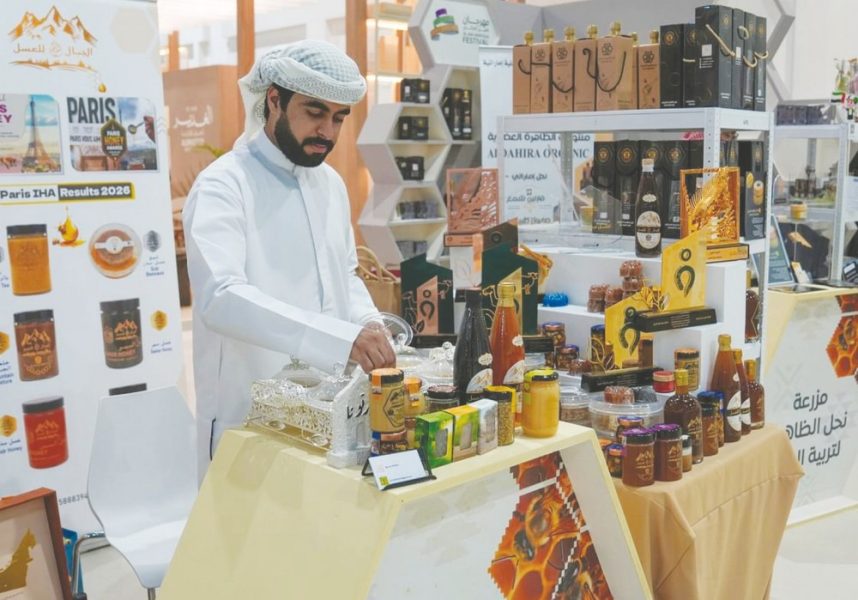 “قرية العسل” بمهرجان العين التراثي منصة متخصصة لإبراز المنتج المحلي