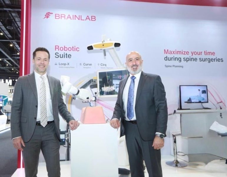 برين لاب الألمانية تشارك في معرض الصحة العالمي 2026 بدبي وتستعرض منصة جراحية بالروبوت لتعزيز دقة الجراحة وسلامة المرضى