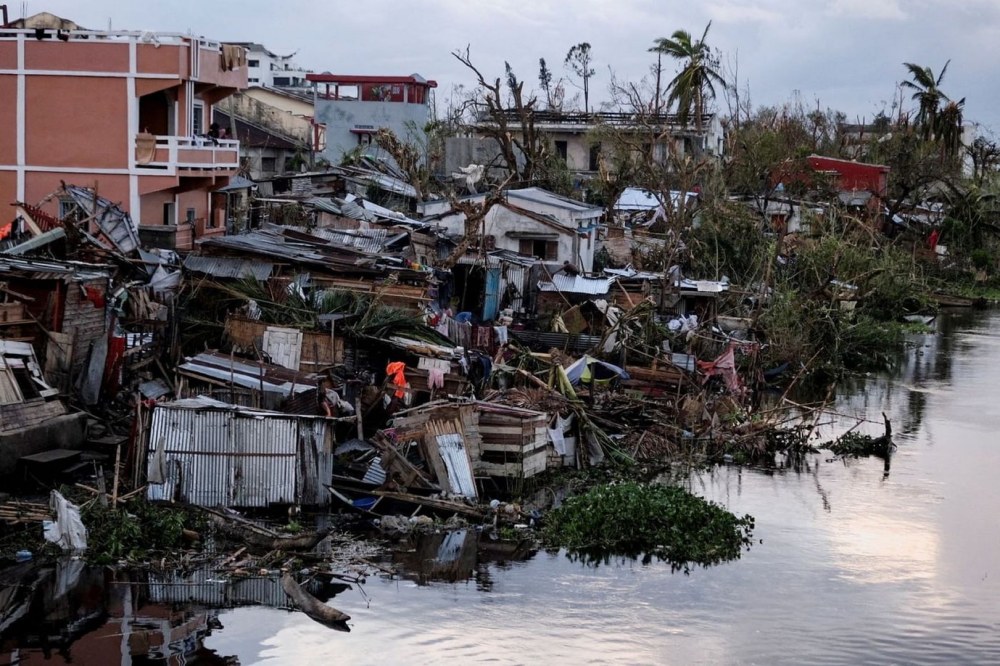 مصرع أربعة أشخاص جراء إعصار “غيزاني” في موزمبيق