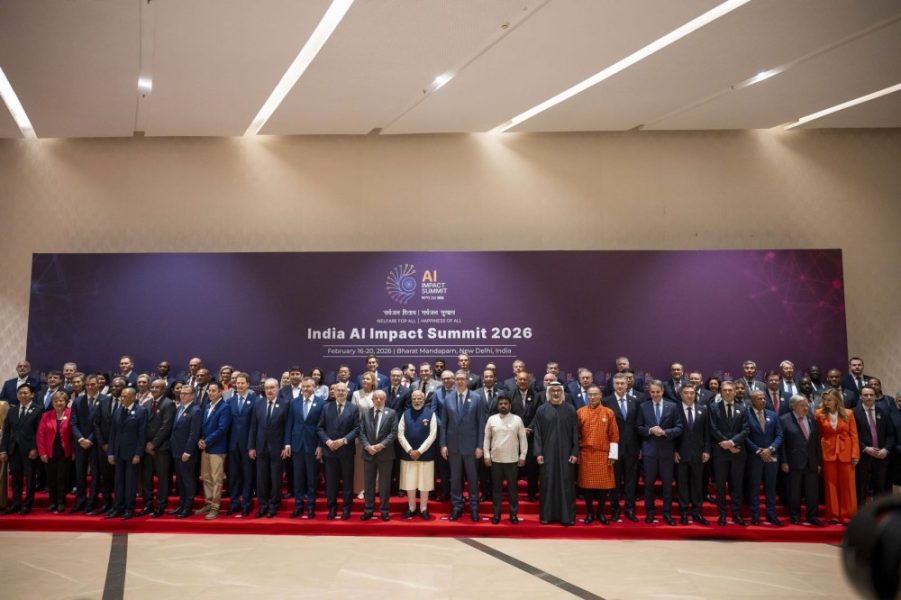 نيابة عن رئيس الدولة.. ولي عهد أبوظبي يحضر الجلسة الافتتاحية لـ”قمة تأثير الذكاء الاصطناعي” في نيودلهي