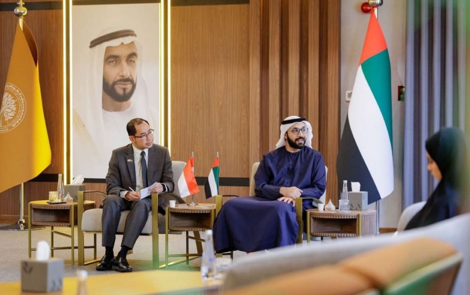 جامعة محمد بن زايد للعلوم الإنسانية تبحث تعزيز التعاون مع المؤسسات التعليمية الإندونيسية