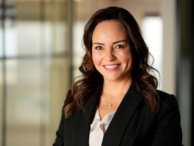 سينسيس تعلن تعيين مريم الوزاني نائبًا للرئيس لمنطقة الشرق الأوسط وتركيا وأفريقيا