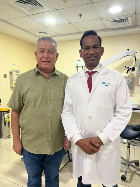 “إن إم سي رويال الشارقة” يعيد البصر لرجل 65 عاماً