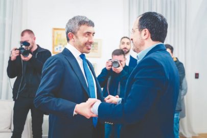 رئيس قبرص وعبدالله بن زايد يبحثان العلاقات الإستراتيجية والتطورات الإقليمية