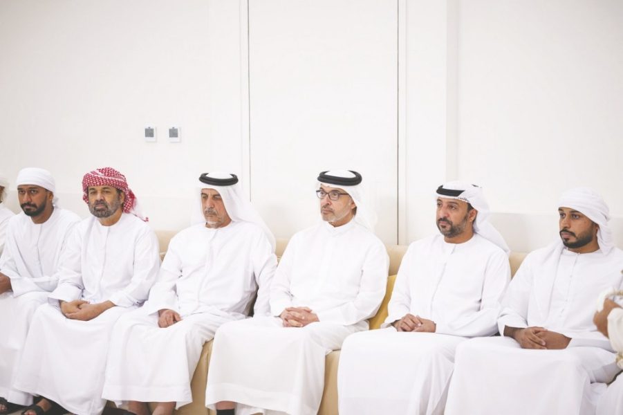 هزاع بن زايد يقدِّم واجب العزاء في شهيد الوطن والواجب سعيد راشد البلوشي