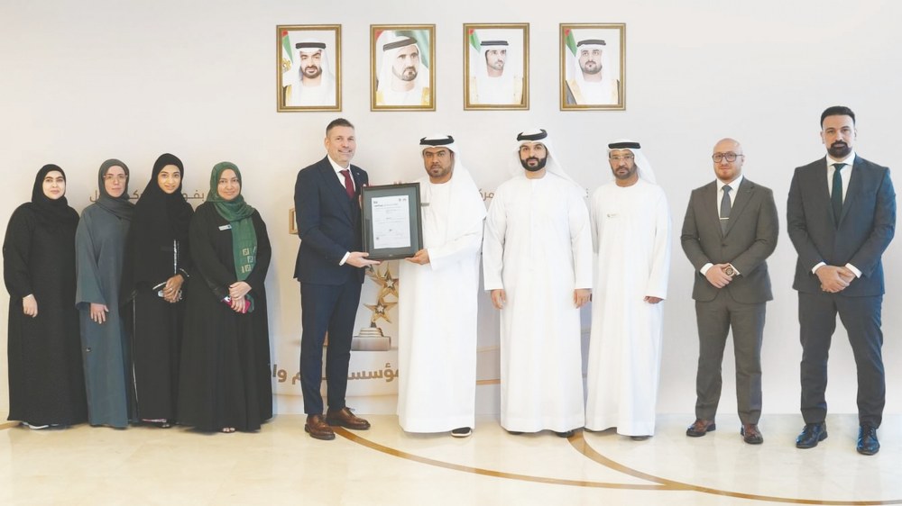 مؤسسة محمد بن راشد للإسكان تنال اعتمادا دوليا بنسبة 100% في مواصفات رفاهية الموظفين والمتعاملين