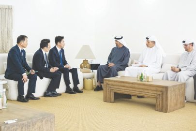 رئيس الدولة يبحث مع مبعوث الرئيس الكوري التطورات التي تشهدها المنطقة