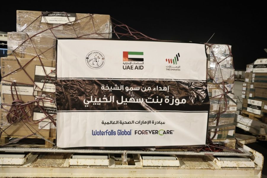 بتوجيهات الشيخة موزة بنت سهيل الخييلي.. إرسال أدوية عاجلة إلى قطاع غزة ضمن عملية “الفارس الشهم 3”