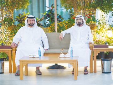 محمد بن راشد يبحث مع ولي عهد الفجيرة عدداً من الموضوعات المرتبطة بمسيرة التنمية الشاملة في الدولة