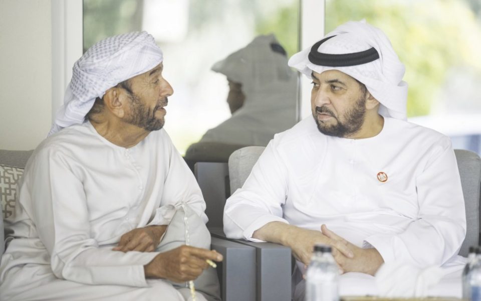 حمدان بن زايد يزور سرور بن محمد ويتبادلان التهاني بعيد الفطر