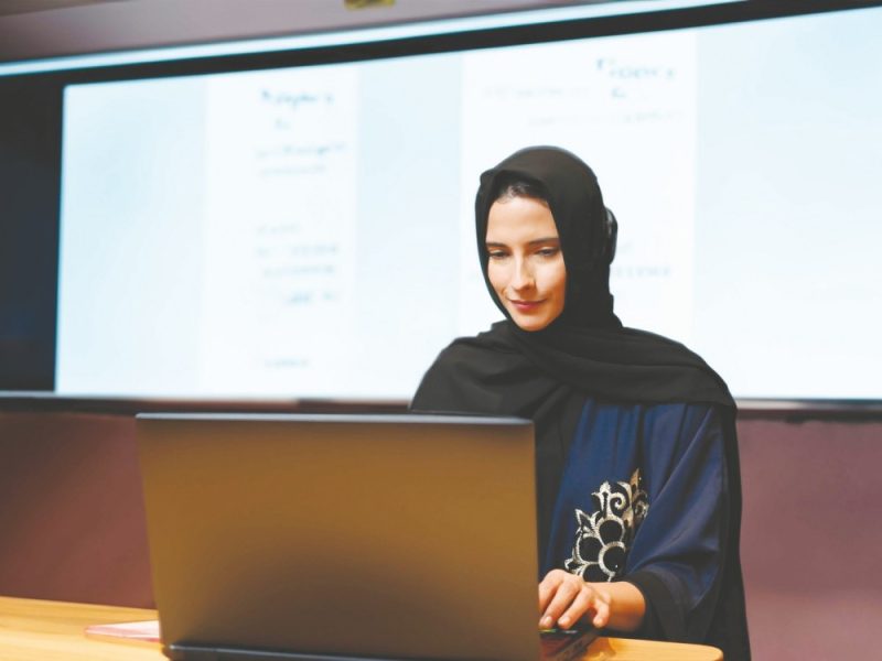 انطلاق الفصل الثالث والتعلم عن بُعد يدعم جودة الخطط الدراسية ورفاه الطلبة