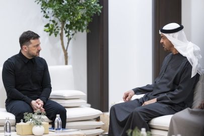 رئيس الدولة والرئيس الأوكراني يبحثان علاقات التعاون والتطورات في المنطقة وتداعياتها على الأمن الإقليمي والدولي