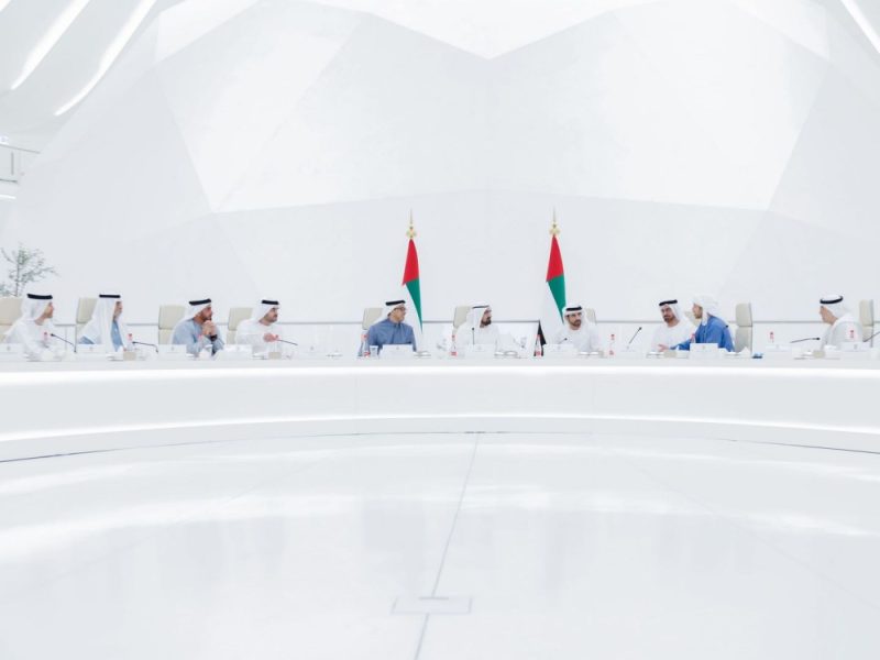 محمد بن راشد: بقيادة أخي محمد بن زايد.. مؤسساتنا الوطنية وقواتنا الدفاعية تعمل بكل كفاءة واحترافية