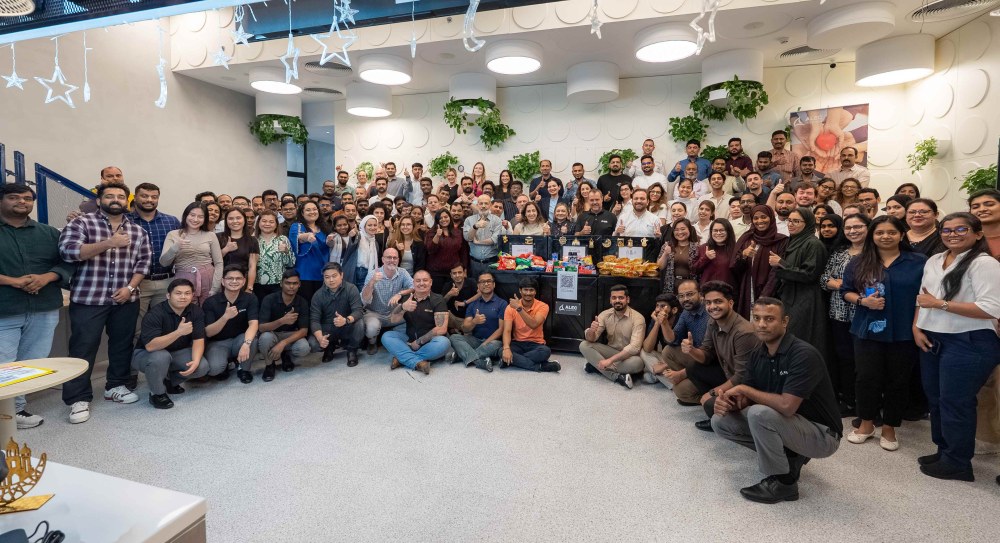 «أليك القابضة» تقدم مساهمة بقيمة 185 ألف درهم دعماً لبرامج صحية مخصصة للعمال في الإمارات