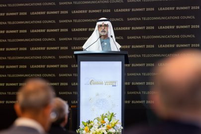 نهيان بن مبارك يفتتح قمة قادة مجلس سامينا للاتصالات 2026