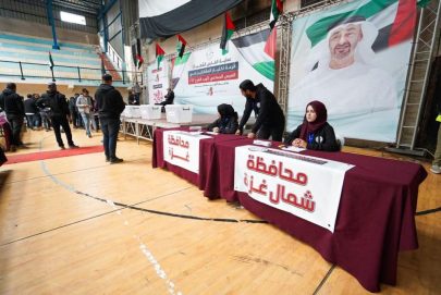 بدعم من “خليفة الإنسانية”.. عملية “الفارس الشهم (3)” تُجري قرعة اختيار العرسان المشاركين في حفل“ثوب الفرح 2” بغزة