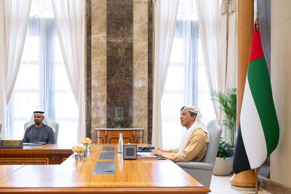 منصور بن زايد يترأس اجتماع مجلس إدارة شركة مبادلة للاستثمار