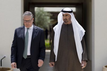 رئيس الدولة ورئيس وزراء بريطانيا يبحثان علاقات التعاون والتطورات الإقليمية