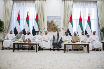 رئيس الدولة والشيوخ يحضرون حفل زفاف زايد بن طحنون بن محمد