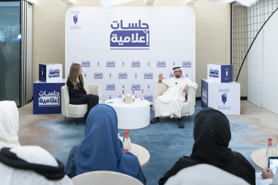 د. علي النعيمي يستعرض مستقبل العلاقات الإقليمية في ضوء التطورات الراهنة