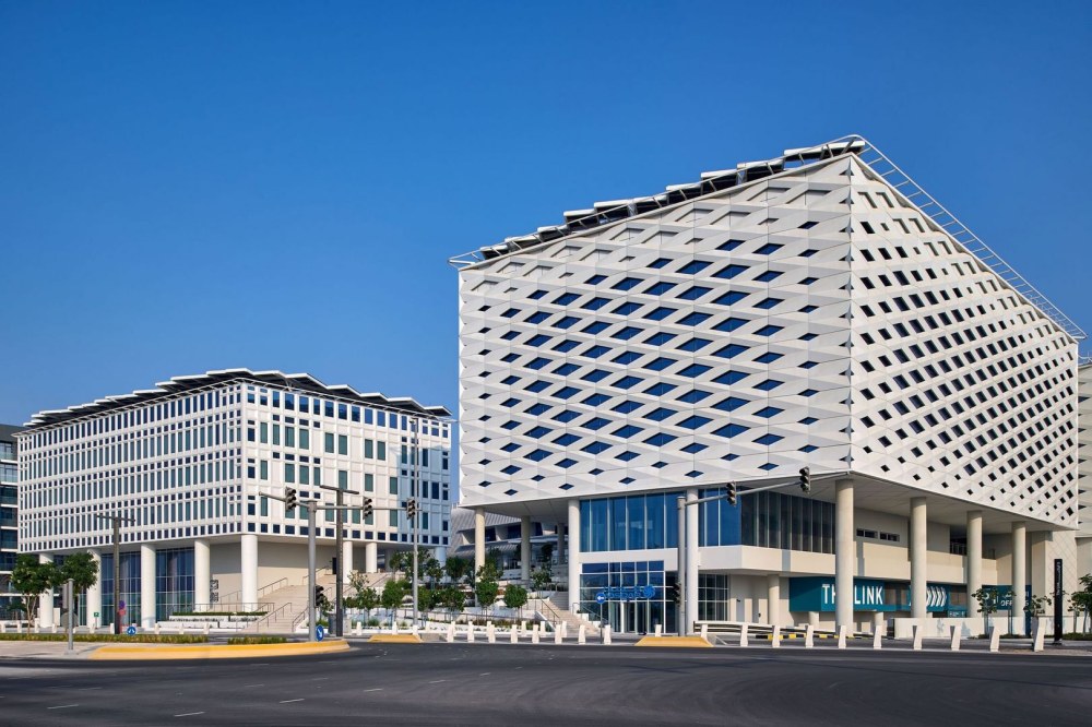 “الدار” و”مبادلة” تستحوذان على مشروع “ذا لينك” في مدينة مصدر بقيمة 654 مليون درهم