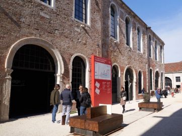 الجناح الوطني للدولة يشارك في المعرض الدولي الحادي والستين ببينالي البندقية