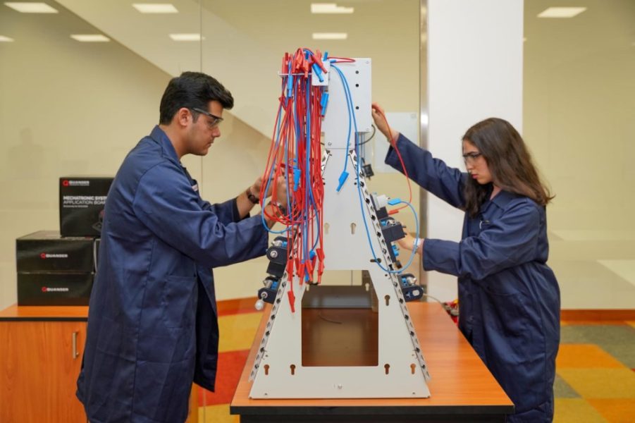 الجامعة الكندية دبي تطلق بكالوريوس الإدارة الصناعية والهندسية