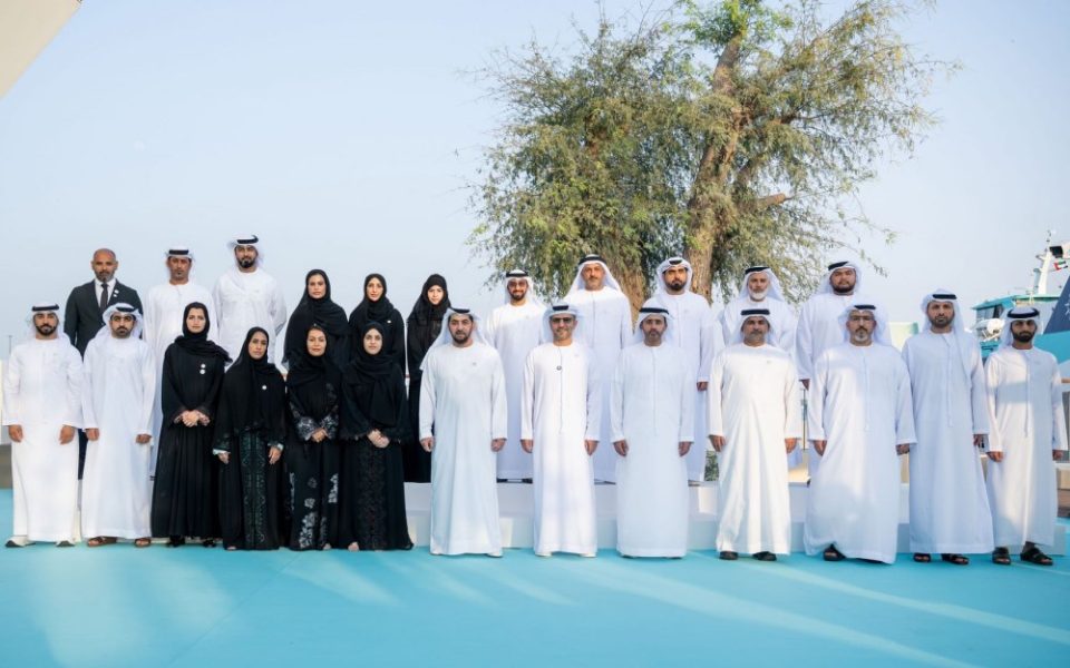 حمدان بن زايد: تطوير ميناء الظنة المجتمعي يأتي في إطار حرص القيادة الرشيدة على دعم التنمية الشاملة والمستدامة في مختلف مناطق الإمارة