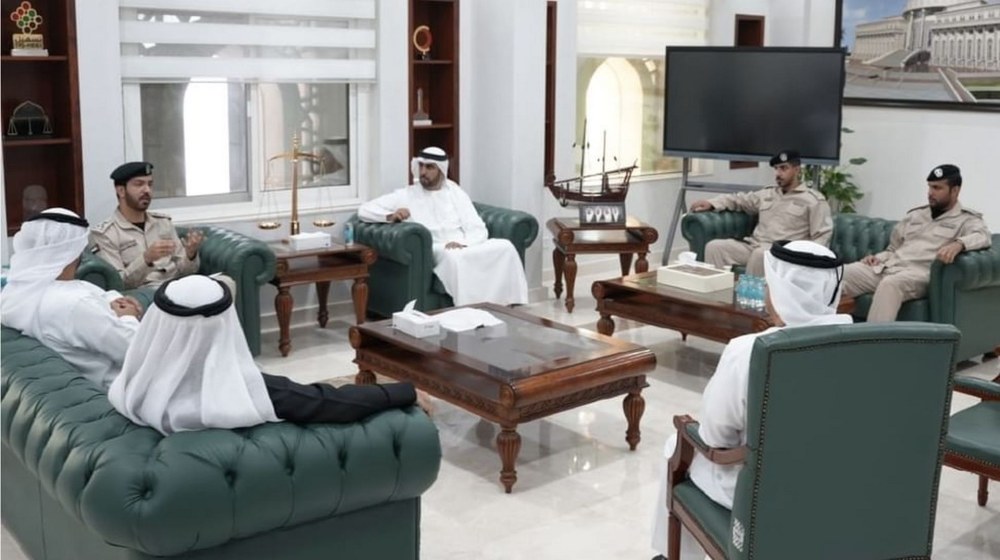 تعزيز آليات العمل المشترك بين دائرة القضاء وشرطة الشارقة