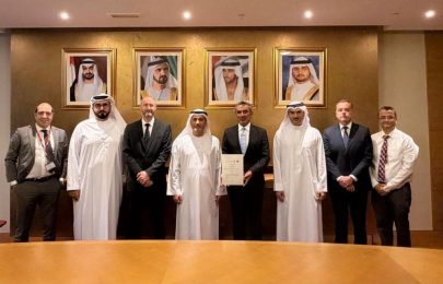 “الطيران المدني” تصدر أول شهادة اعتماد لتعديلات الطائرات إلى مركز طيران الإمارات الهندسي