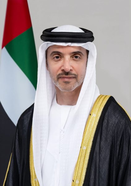 هزاع بن زايد: قواتنا المسلحة الباسلة درع حصين وسد منيع أمام جميع التحديات