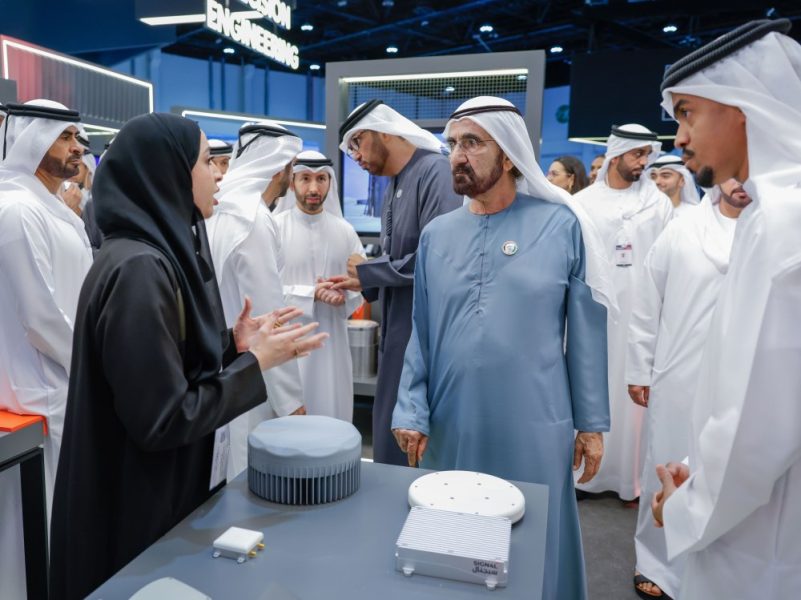 محمد بن راشد: “الإمارات لا تنتظر المستقبل بل تصنعه الآن بأفكار وسواعد أبنائها ومؤسساتها الوطنية الطموحة “