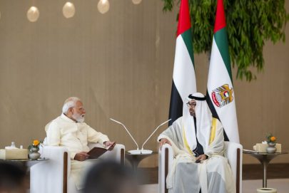 رئيس الدولة ورئيس وزراء الهند يبحثان تعزيز الشراكة الإستراتيجية الشاملة بين البلدين والتطورات الإقليمية