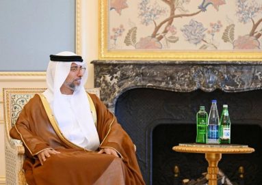 نيابةً عن رئيس الدولة.. سهيل المزروعي يشارك في المنتدى الحضري العالمي بأذربيجان