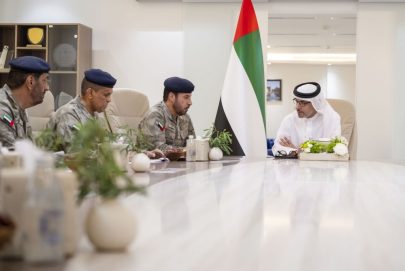 هزاع بن زايد يزور مديرية شرطة منطقة العين ويطّلع على برامجها التطويرية ومستوى الجاهزية الأمنية
