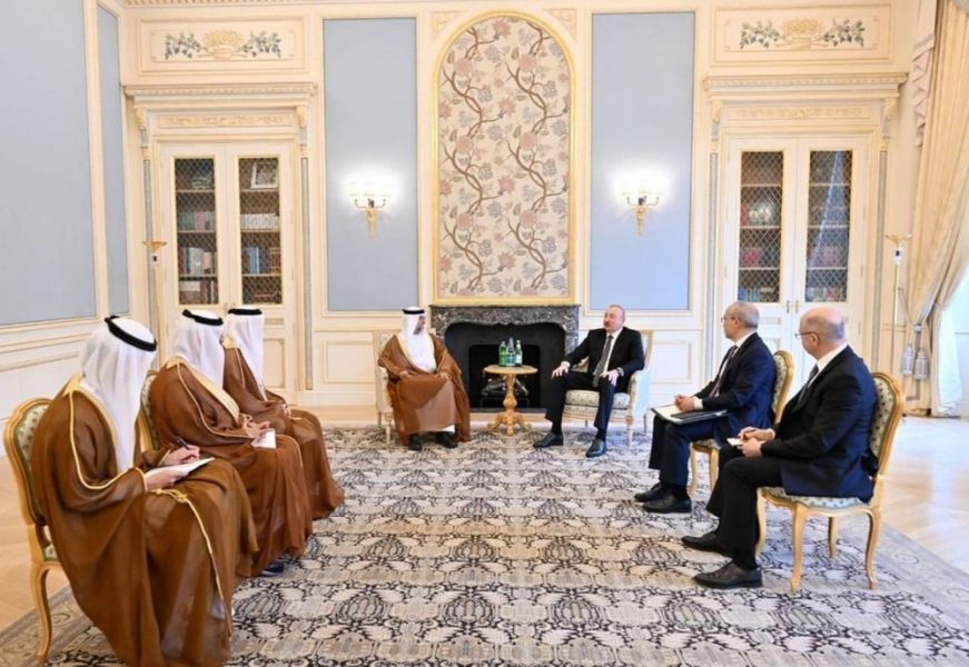 نيابةً عن رئيس الدولة.. سهيل المزروعي يشارك في المنتدى الحضري العالمي بأذربيجان