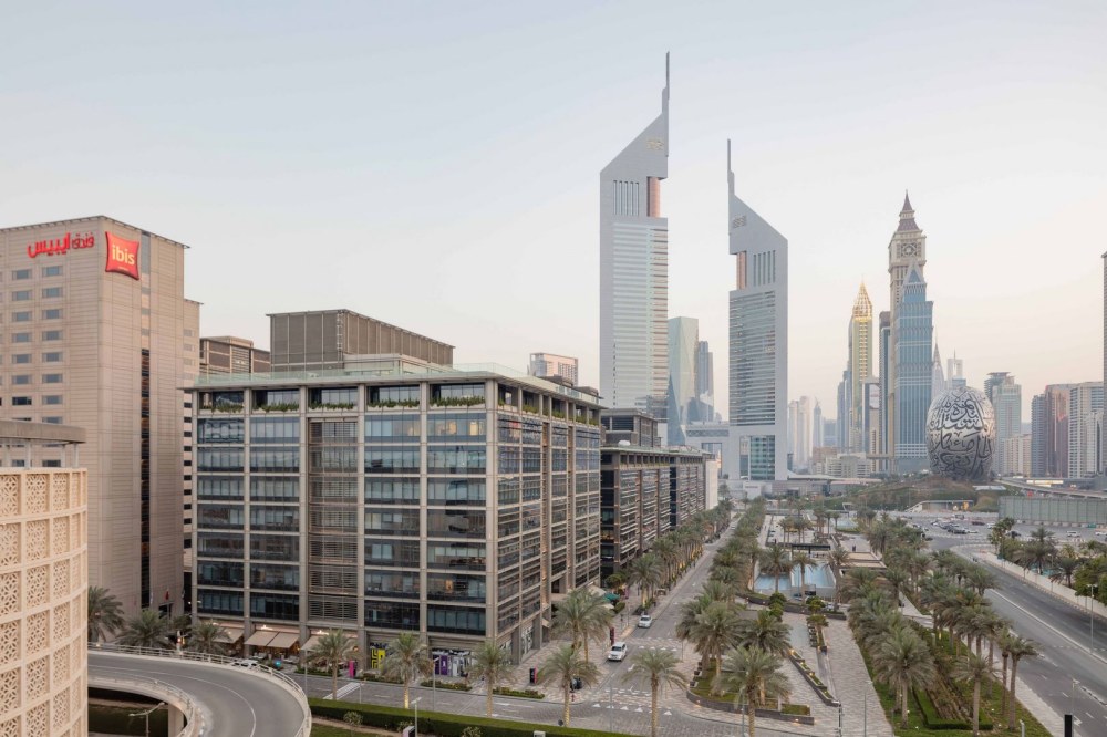 شراكة بين “حرة دبي التجاري العالمي” و”دي إتش إل إكسبرس الإمارات” لتعزيز نمو الشركات الصغيرة والمتوسطة