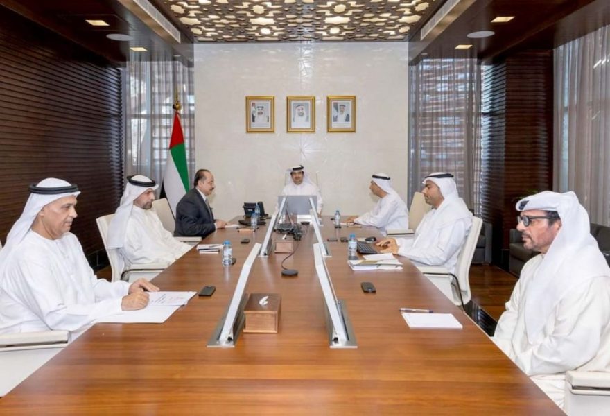 “قضاء أبوظبي” تناقش آليات تطوير منظومة الخبرة والوساطة الخاصة