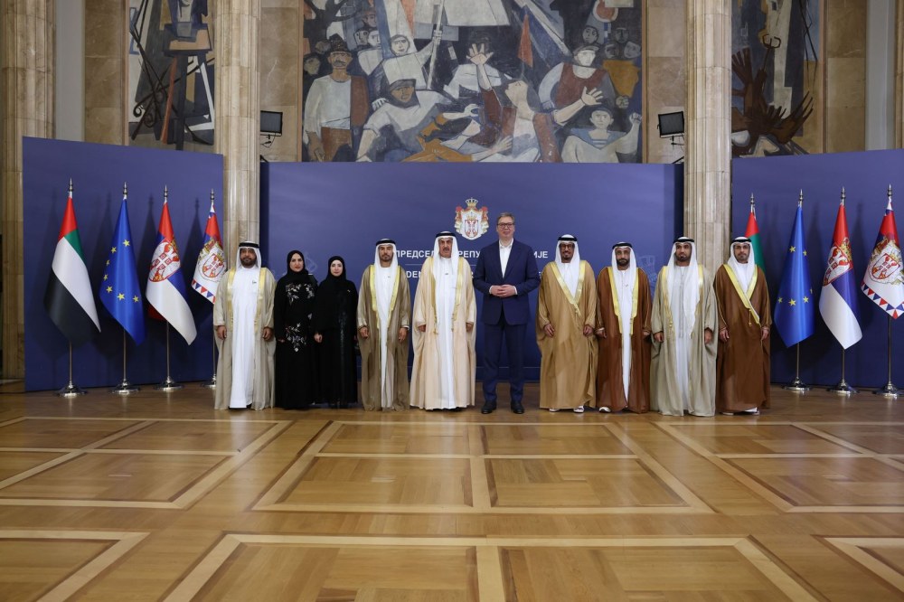 الرئيس الصربي يستقبل رئيس المجلس الوطني الاتحادي.. ويؤكد على العلاقات الوثيقة التي تجمع البلدين