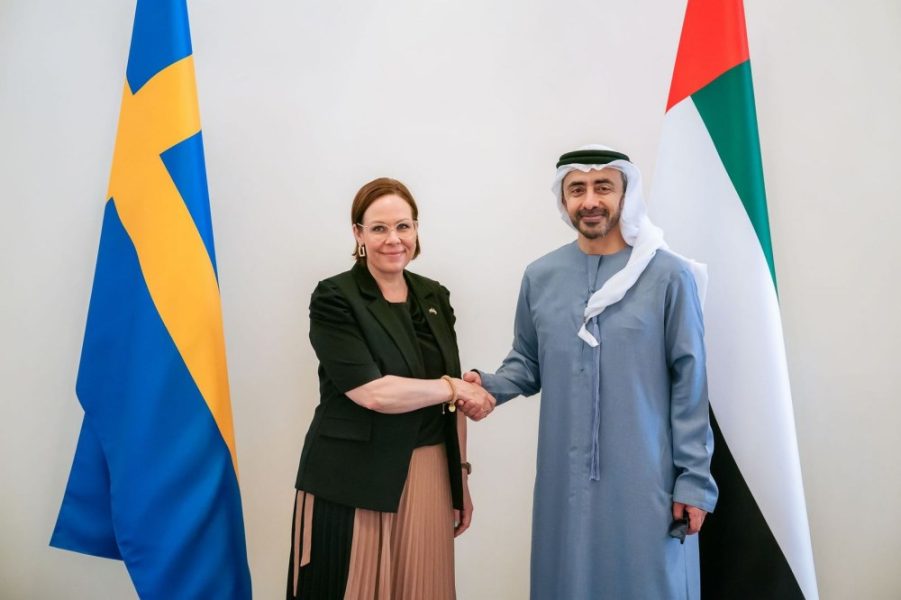 عبدالله بن زايد يستقبل وزيرة خارجية السويد ويبحثان العلاقات الثنائية والتطورات الإقليمية