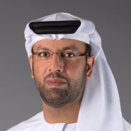 حين يتصدر التافهون المشهد