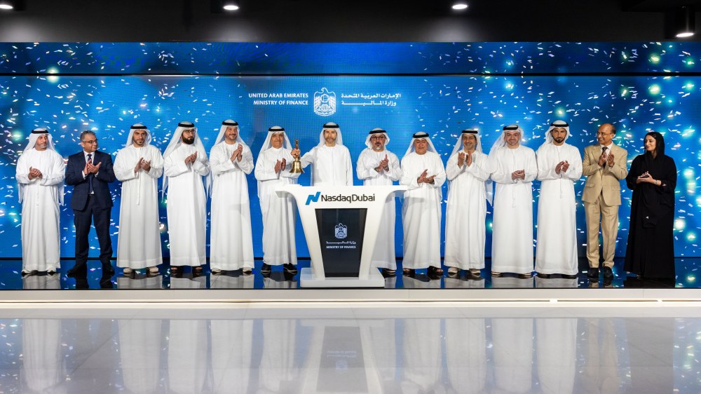 وزارة المالية تحتفل بالإدراج الرسمي لأول برنامج لصكوك الخزينة الحكومية للأفراد في “ناسداك دبي”