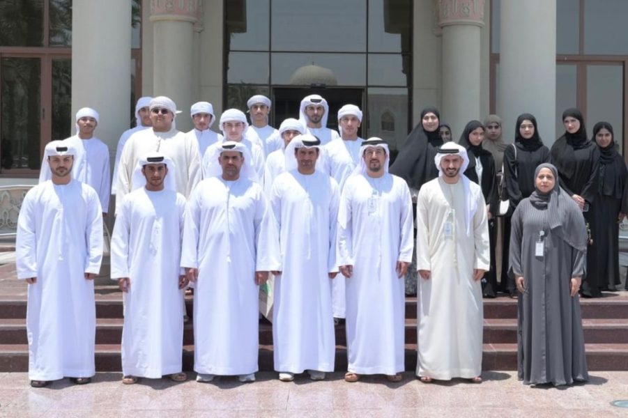 مكتب شؤون أسر الشهداء وبرنامج خليفة للتمكين “اقدر” يطلقان مبادرات جديدة لتعزيز قدرات أبناء الشهداء