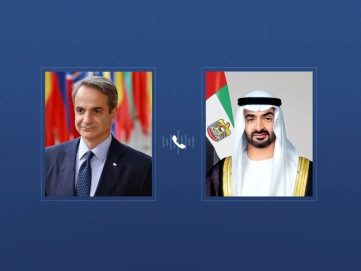 رئيس الدولة ورئيس وزراء اليونان يبحثان هاتفياً علاقات التعاون والتطورات الإقليمية