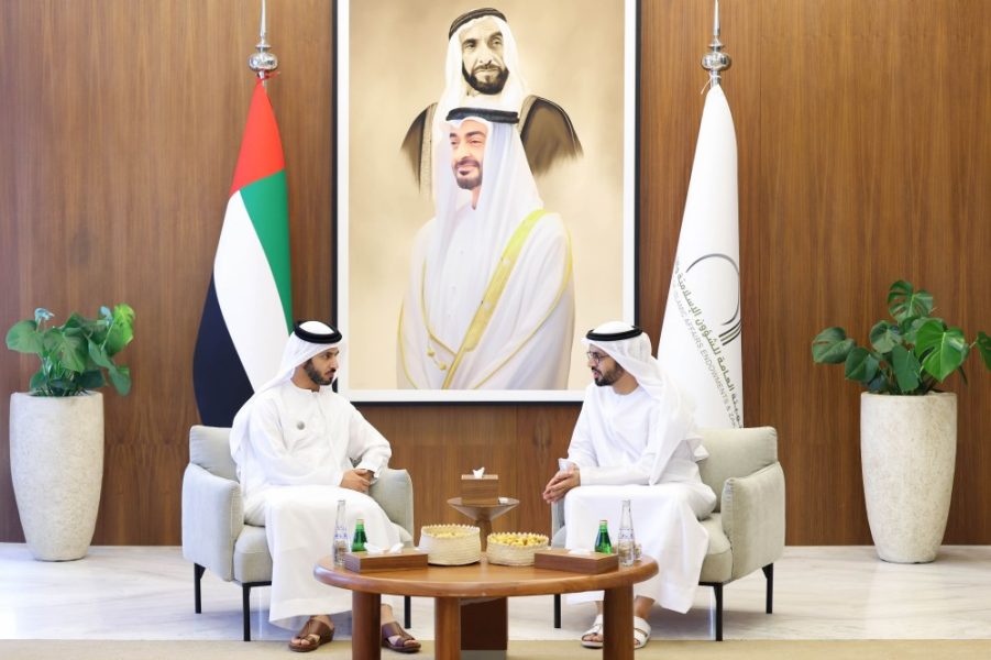 زايد بن حمد آل نهيان يطلع على جهود ومبادرات “الشؤون الإسلامية والأوقاف والزكاة” في أبوظبي
