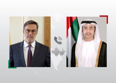 عبدالله بن زايد يهنئ هاتفياً وزير خارجية فنزويلا ويبحثان تعزيز العلاقات الثنائية
