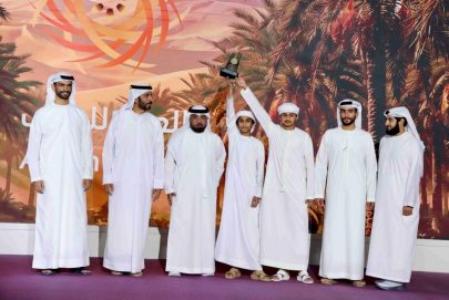 مهرجان العين للرطب يستقبل بيومه الأول 1116 كيلو جراما من الرطب ويتوج الفائزين بـ “أكبر عذج”